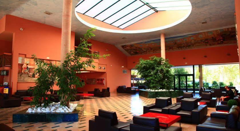 Ohtels Vila Romana Salou Extérieur photo