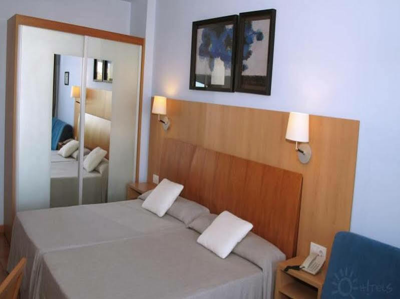 Ohtels Vila Romana Salou Extérieur photo